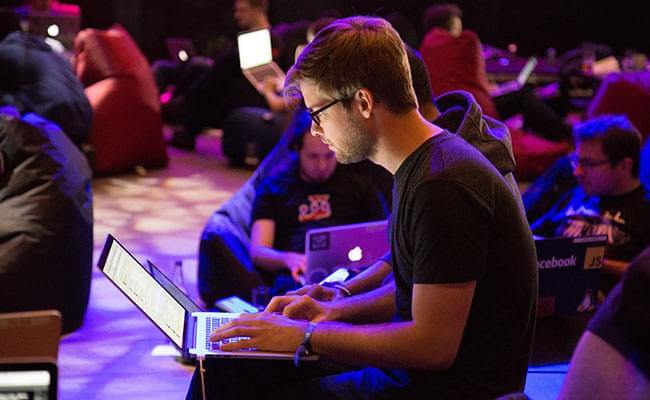 UI UX design services for Startups: From Planning to Scale — UI/UX Design article cover